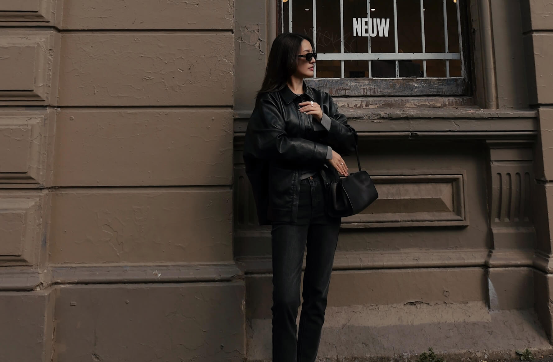 Transitional Wardrobe image